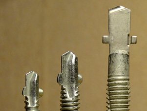 Самонарезающие винты в строительстве: конструктивное исполнение и специфика подбора